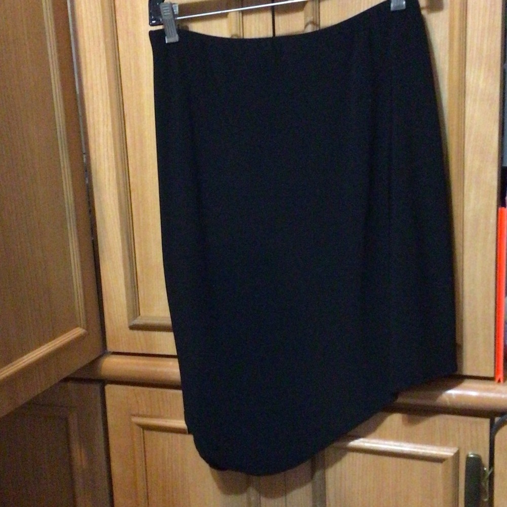 Sympli Elegant Asymmetrical Skirt in Black